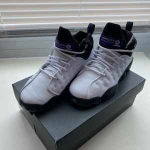 Jordan jumpman team II/ please read description